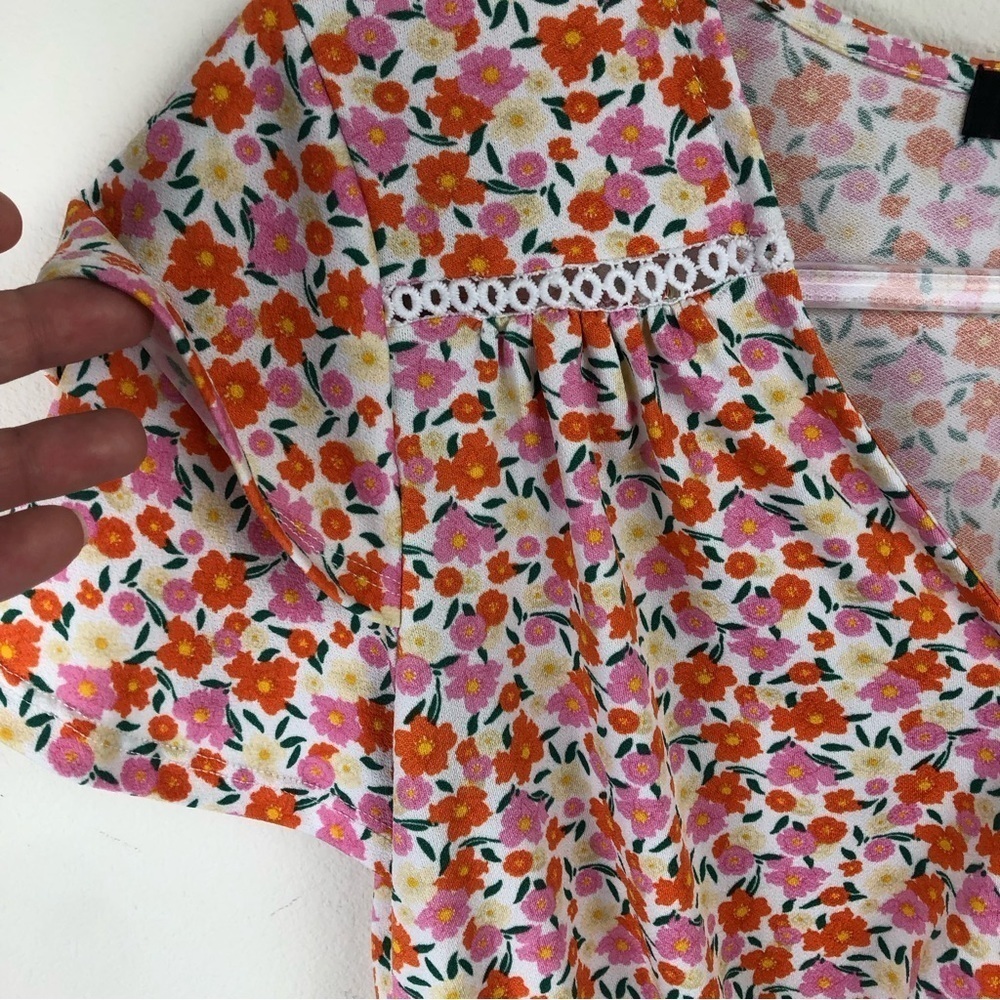 Ava Rose Floral Spring flowers layered sleeve blouse size: M - Picture 4 of 10